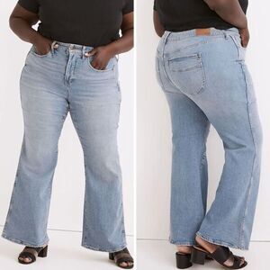NEW Madewell Plus High-Rise‎ Flare Jeans in Caine Wash,  28W